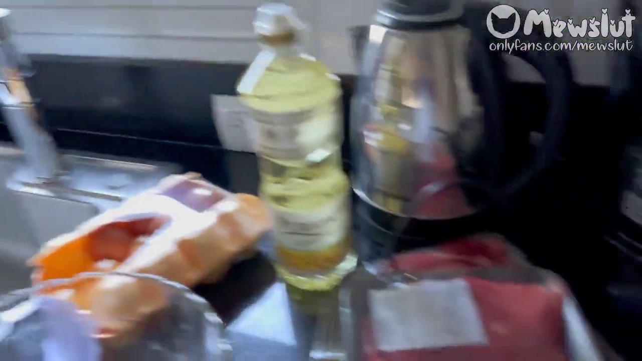 The video opens with a stunning Latina babe named Mewslut running through the park, when she is approached by a man who asks her out. The POV angle captures every moment of their encounter, from their initial meeting to their passionate missionary sex session